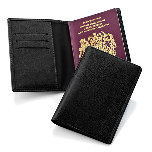 Couverture de passeport avec fentes pour cartes en cuir Belluno